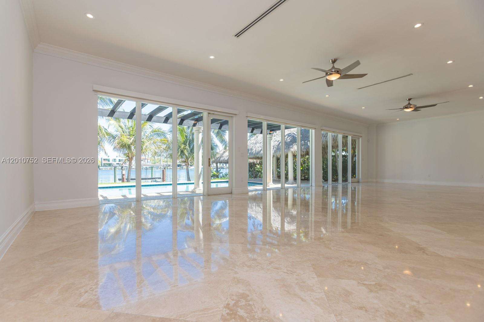 425 Shore Dr, Miami Beach, FL 33141 | Picture 10