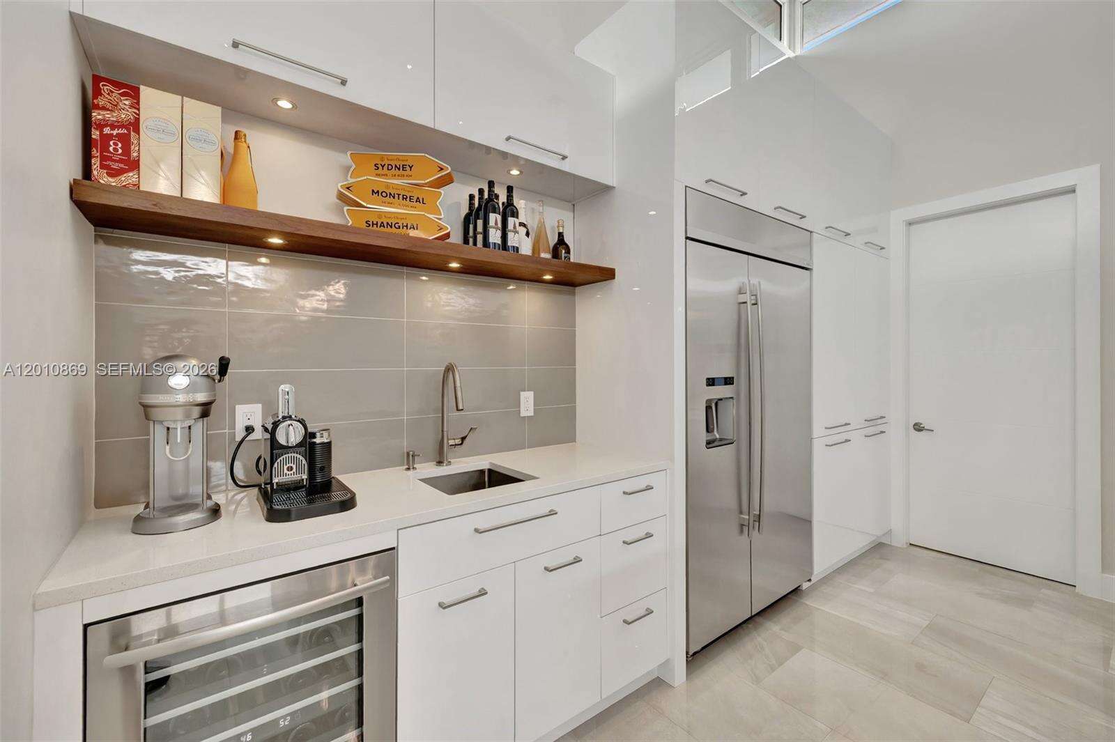 907 Diplomat Pkwy, Hallandale Beach, FL 33009 | Picture 14