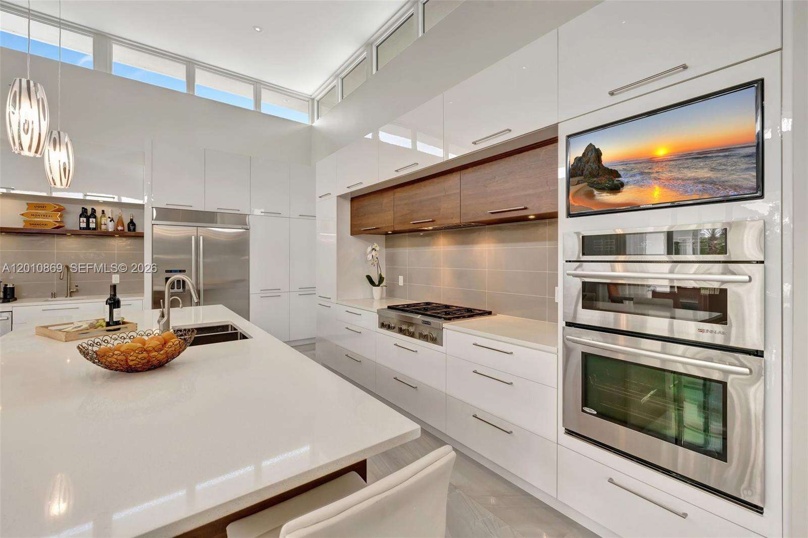 907 Diplomat Pkwy, Hallandale Beach, FL 33009 | Picture 16