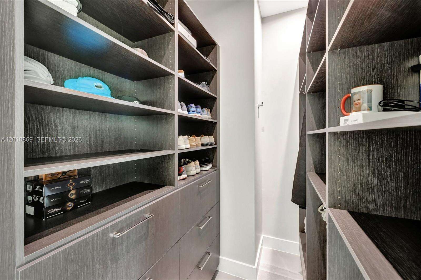 907 Diplomat Pkwy, Hallandale Beach, FL 33009 | Picture 23