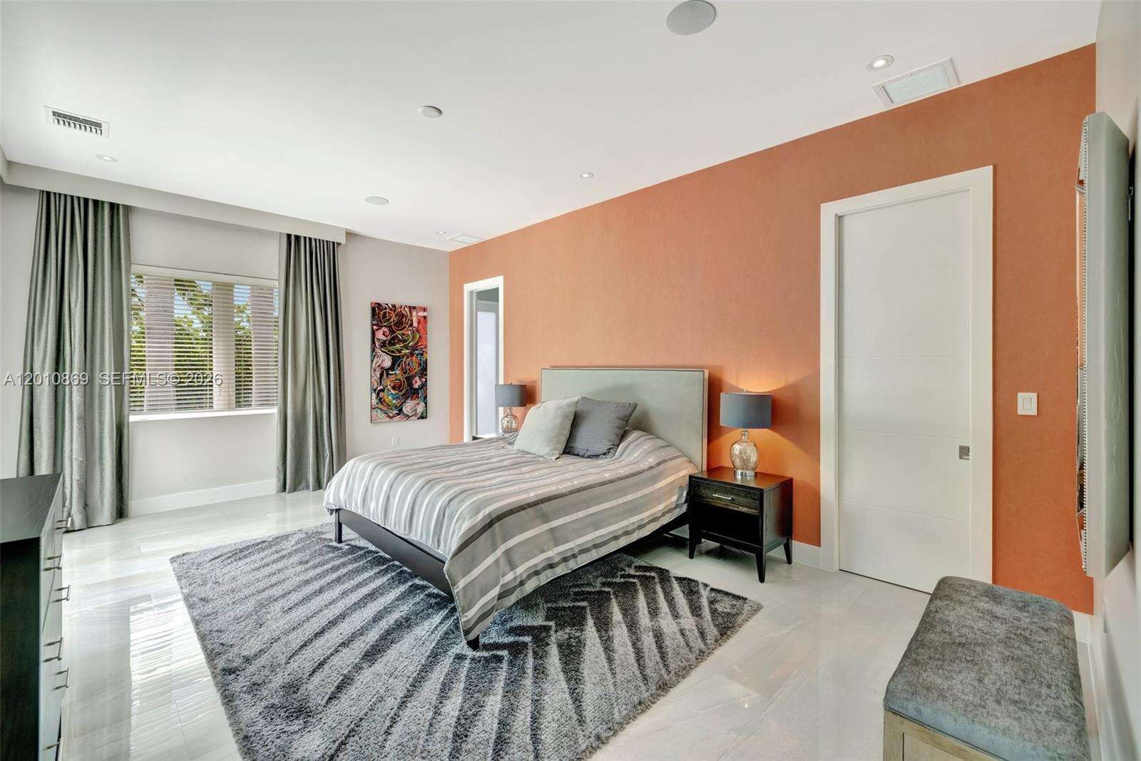 907 Diplomat Pkwy, Hallandale Beach, FL 33009 | Picture 30
