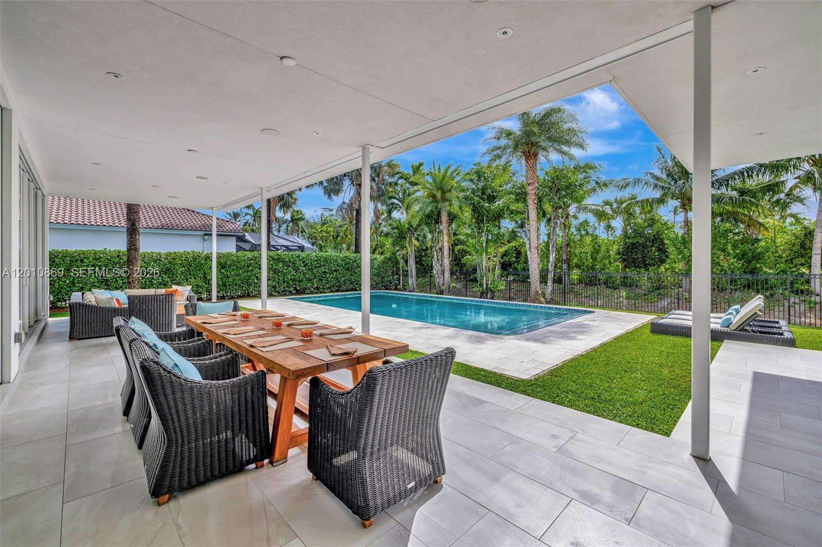 907 Diplomat Pkwy, Hallandale Beach, FL 33009 | Picture 35