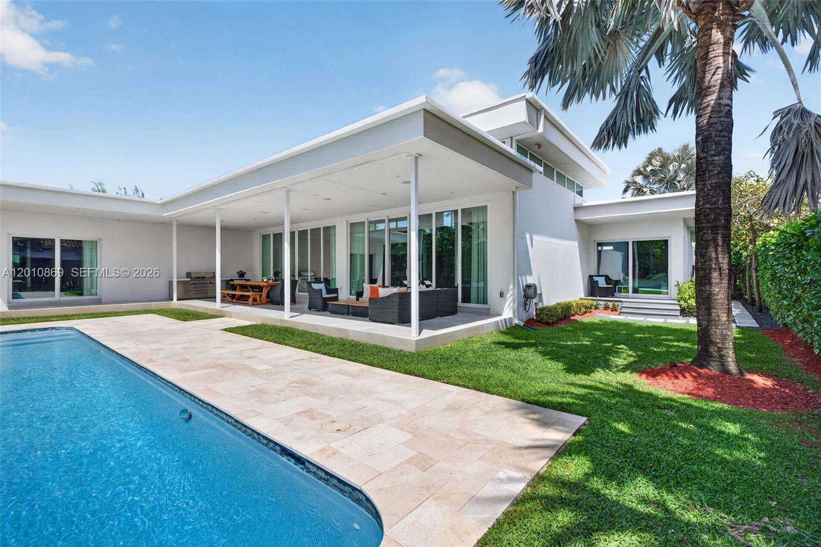 907 Diplomat Pkwy, Hallandale Beach, FL 33009 | Picture 37