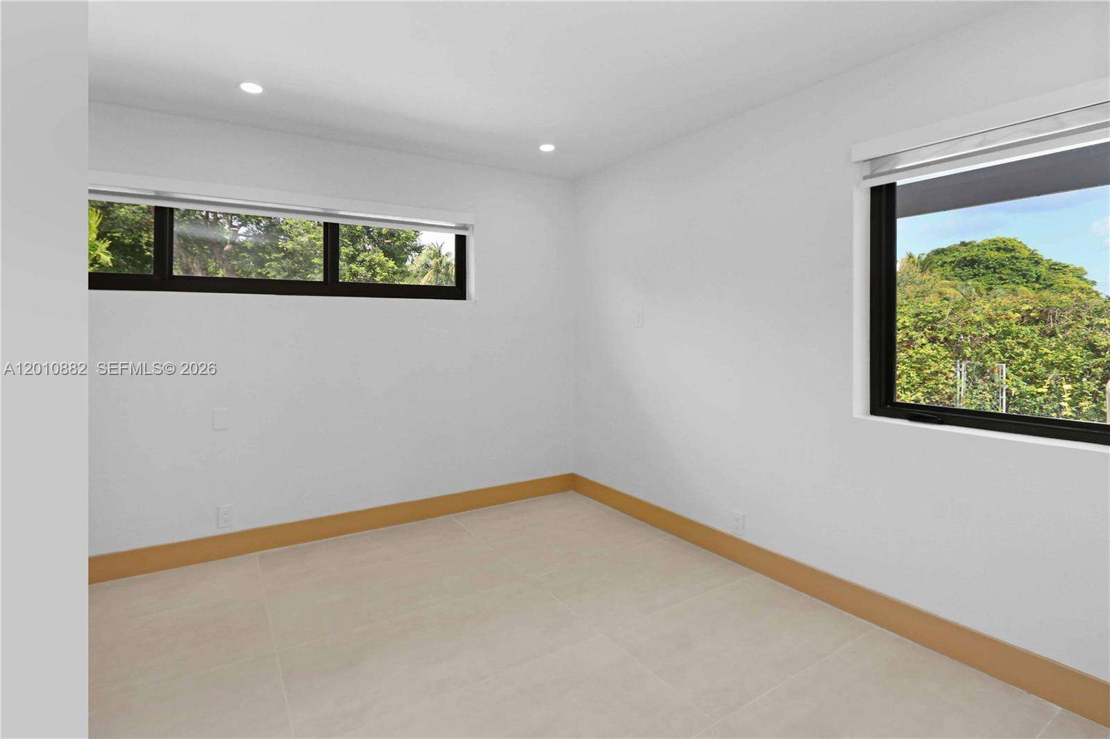 1620 Mckinley St, Hollywood, FL 33020 | Picture 19