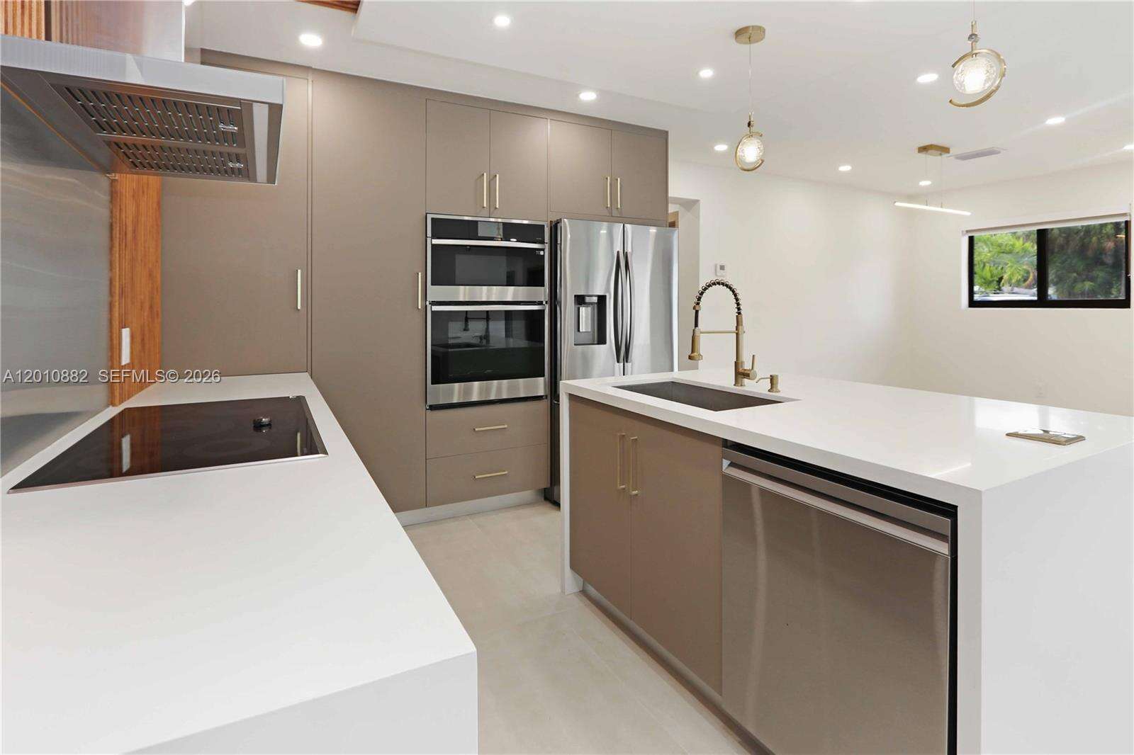 1620 Mckinley St, Hollywood, FL 33020 | Picture 9