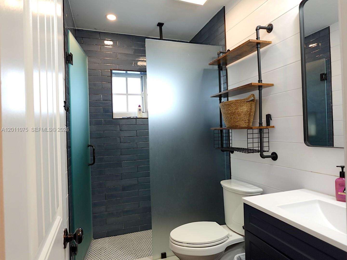 730 73rd Ave, Hollywood, FL 33024 - For Sale photo 10