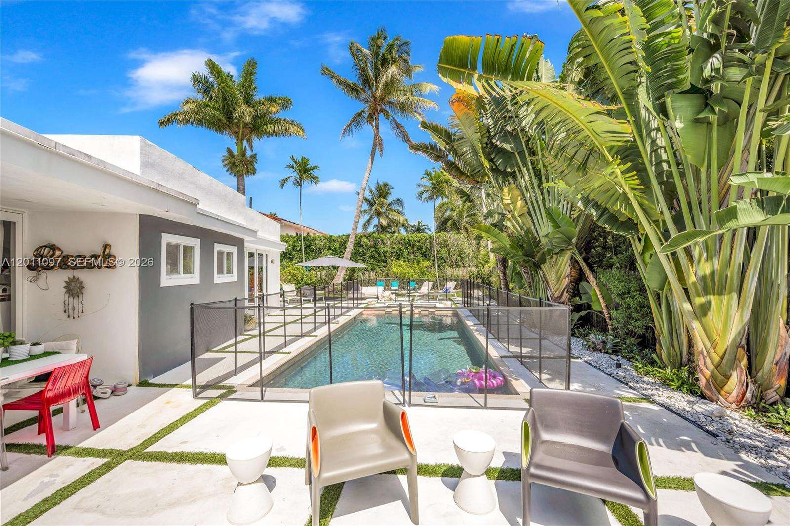 Miami Beach, FL 33140 - For Sale photo 2