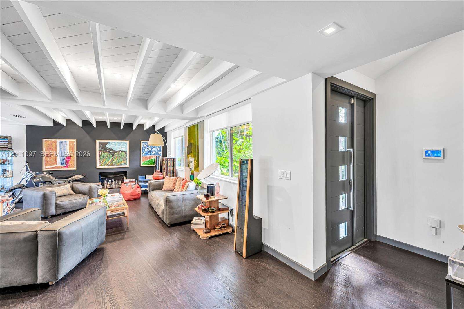 Miami Beach, FL 33140 - For Sale photo 11