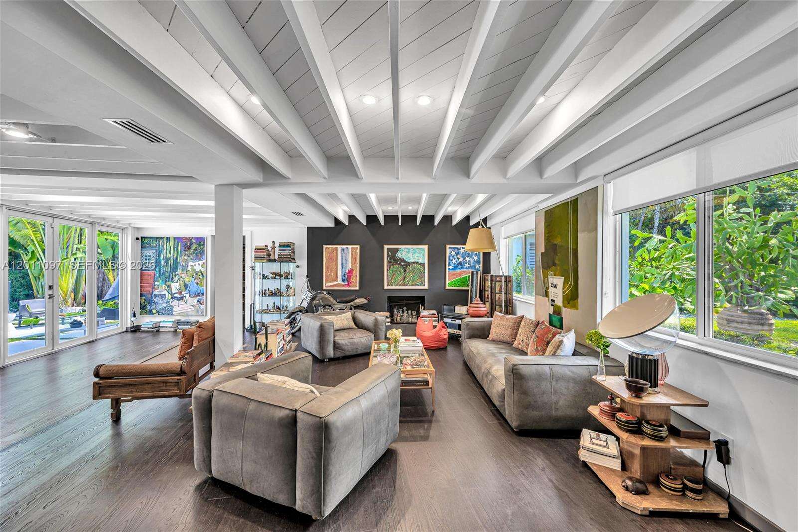 Miami Beach, FL 33140 - For Sale photo 12