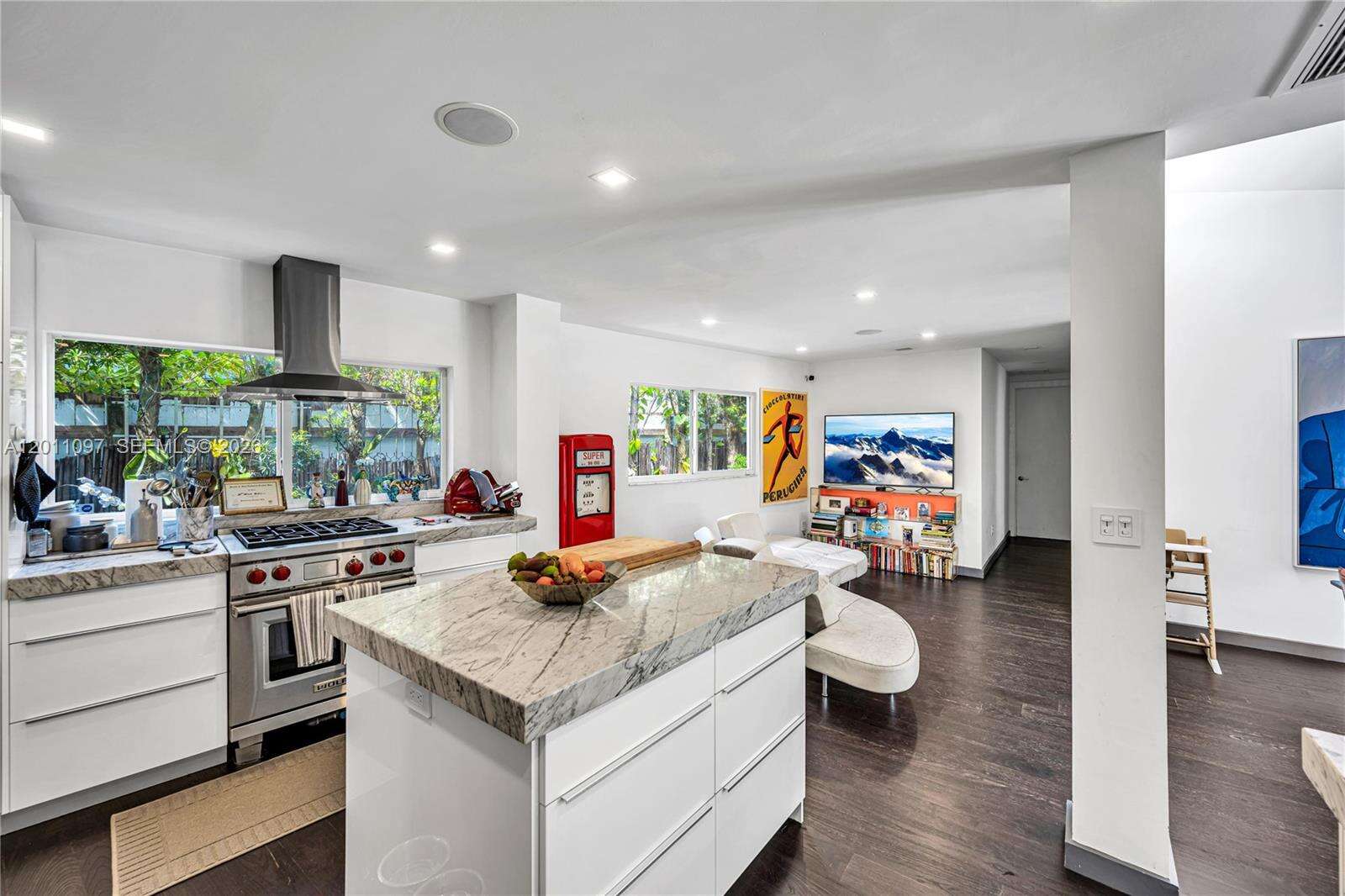 Miami Beach, FL 33140 - For Sale photo 33