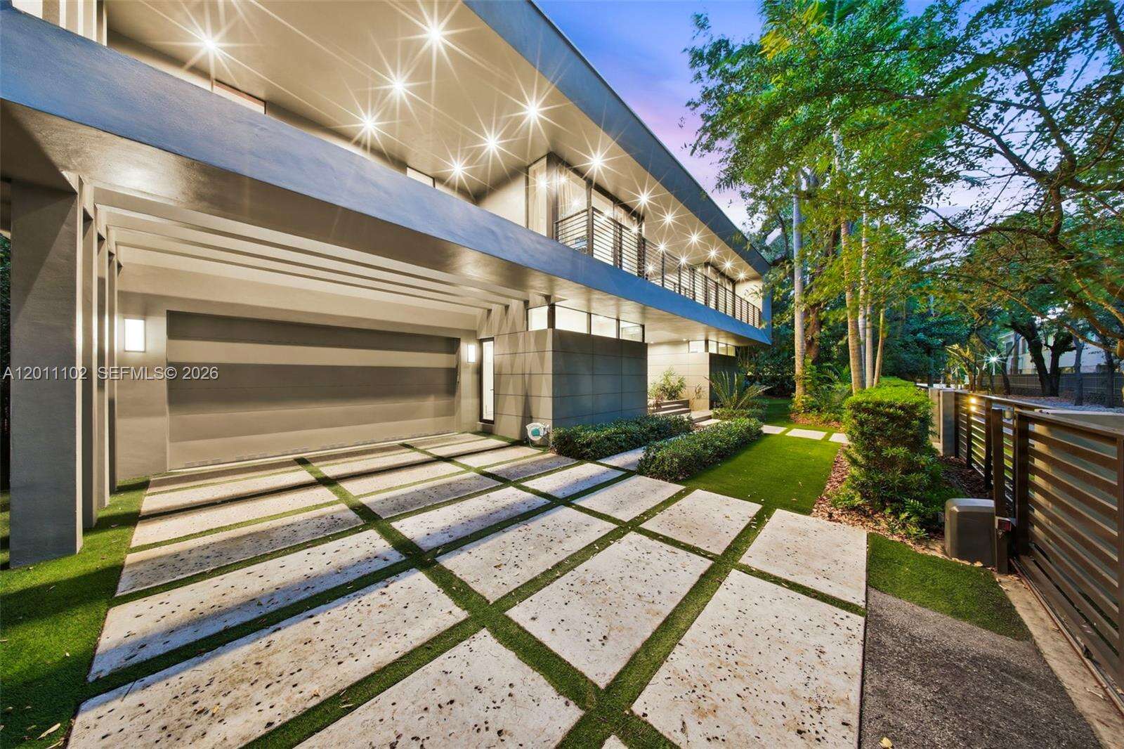3232 Emathla St, Miami, FL 33133 - For Sale photo 3