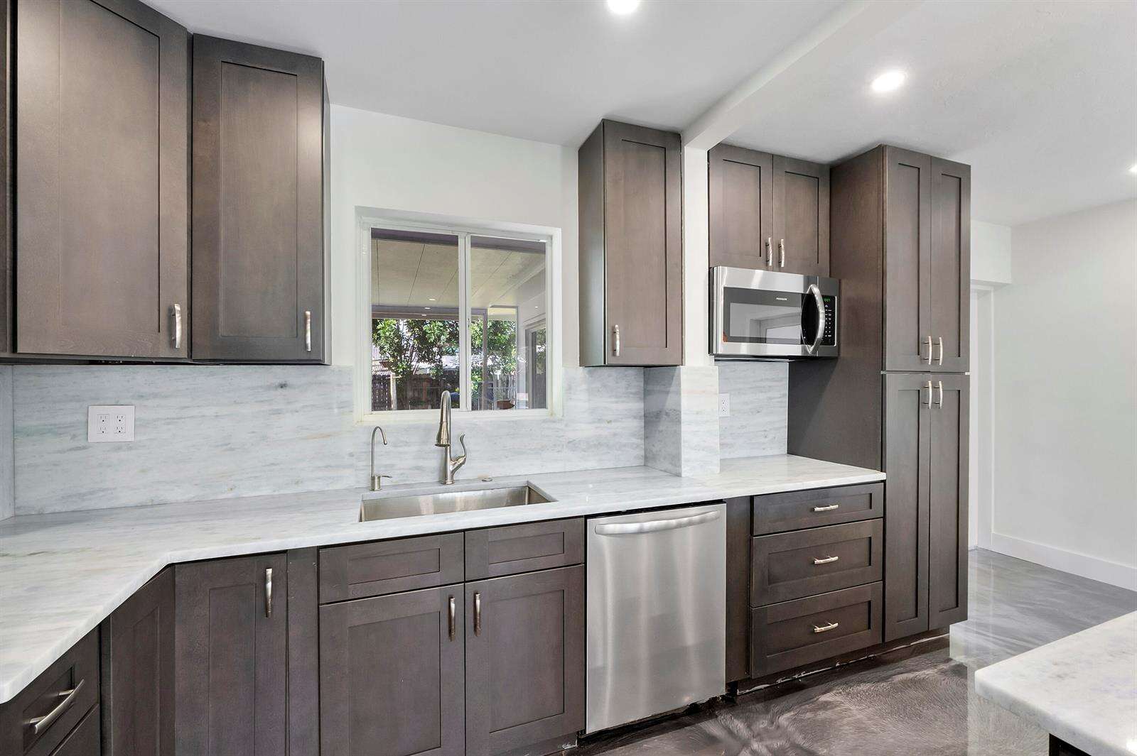 2160 53rd, Fort Lauderdale, FL 33308 - For Sale photo 18
