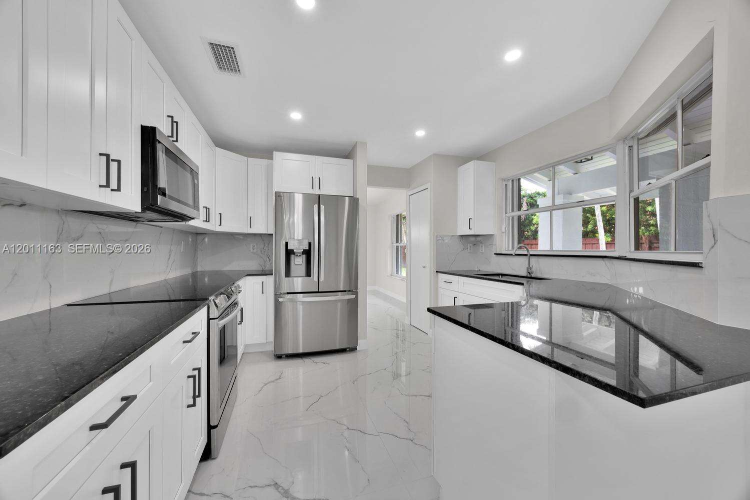 8503 83rd St, Miami, FL 33143 - For Sale photo 6