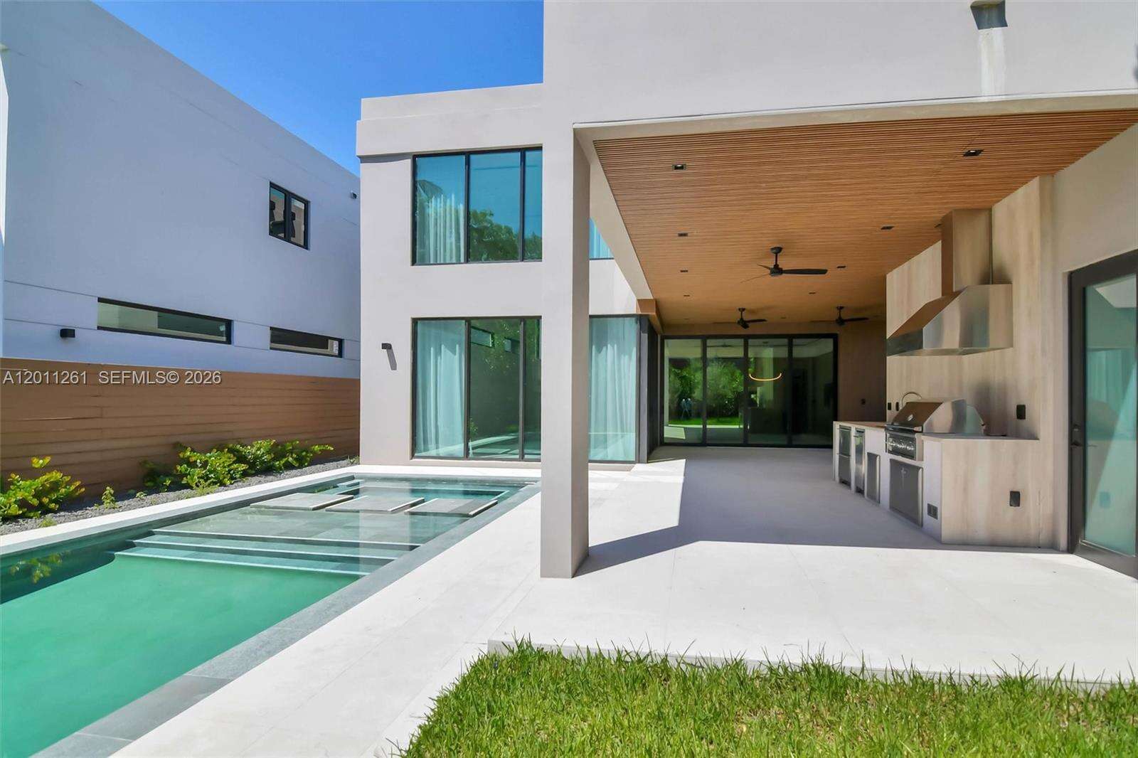 135 29th Rd, Miami, FL 33129 - For Sale photo 68