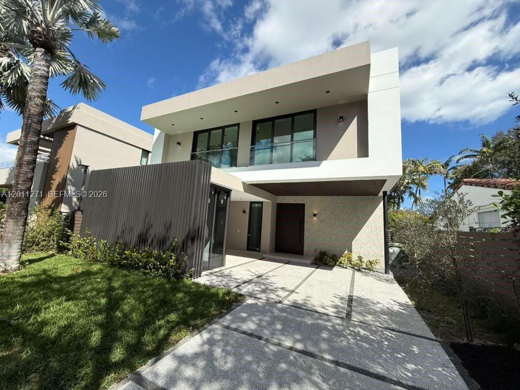 125 29th Rd, Miami, FL 33129 | Picture 2