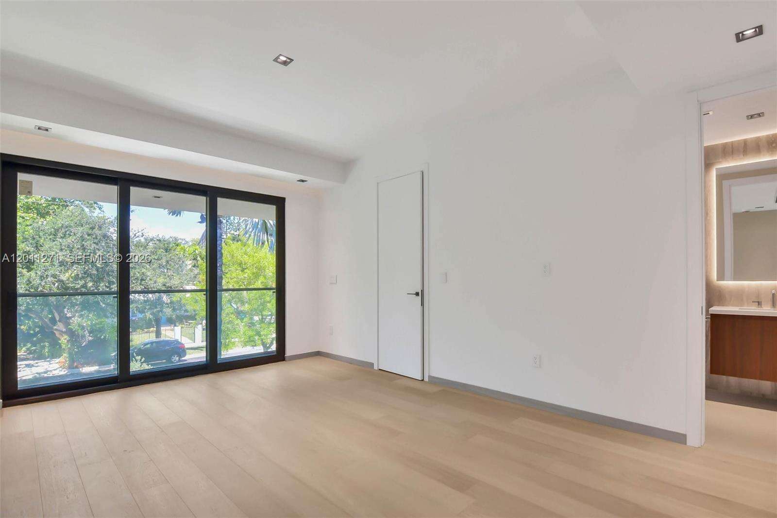 125 29th Rd, Miami, FL 33129 - For Sale photo 64