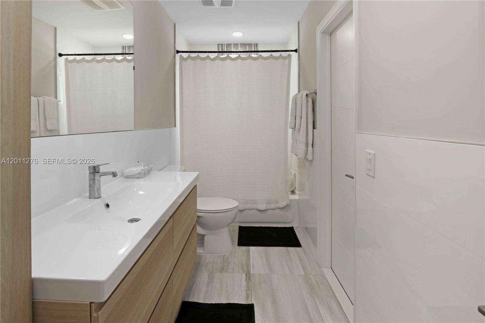 1333 Tyler St, Hollywood, FL 33019 | Picture 19