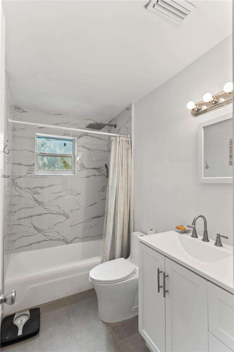 6880 Scott St, Hollywood, FL 33024 - For Sale photo 17