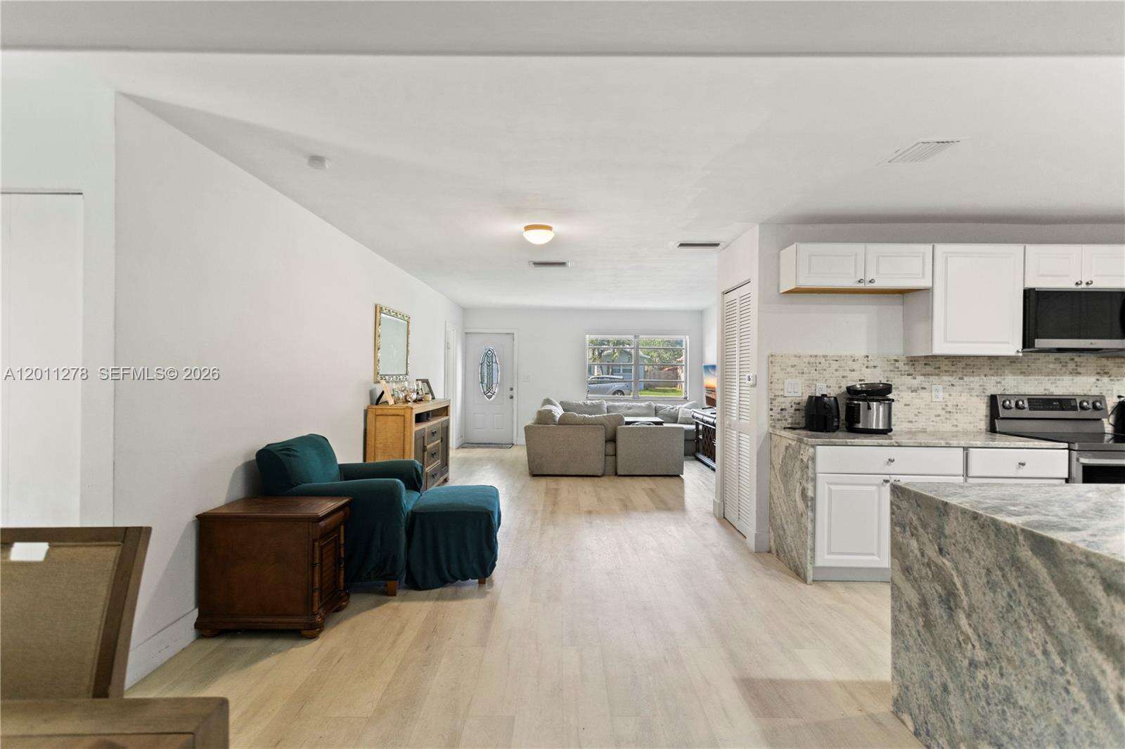 6880 Scott St, Hollywood, FL 33024 - For Sale photo 9