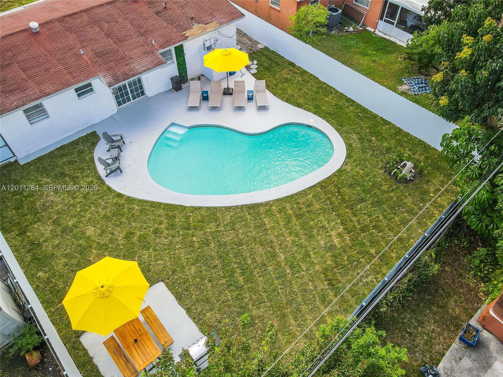 7471 Hope St, Hollywood, FL 33024 - For Sale photo 1