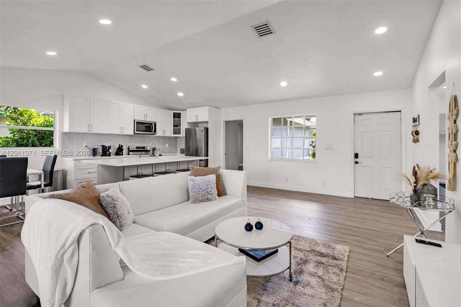 1020 8th St, Hallandale Beach, FL 33009 | Picture 33