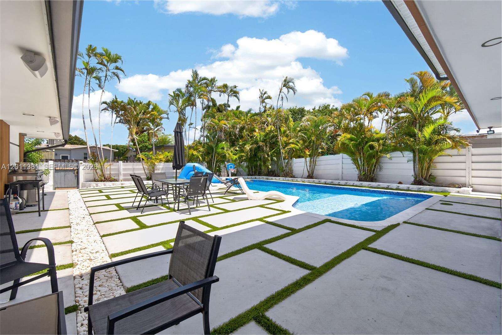 2131 53rd Ave, Hollywood, FL 33021 - For Sale photo 46