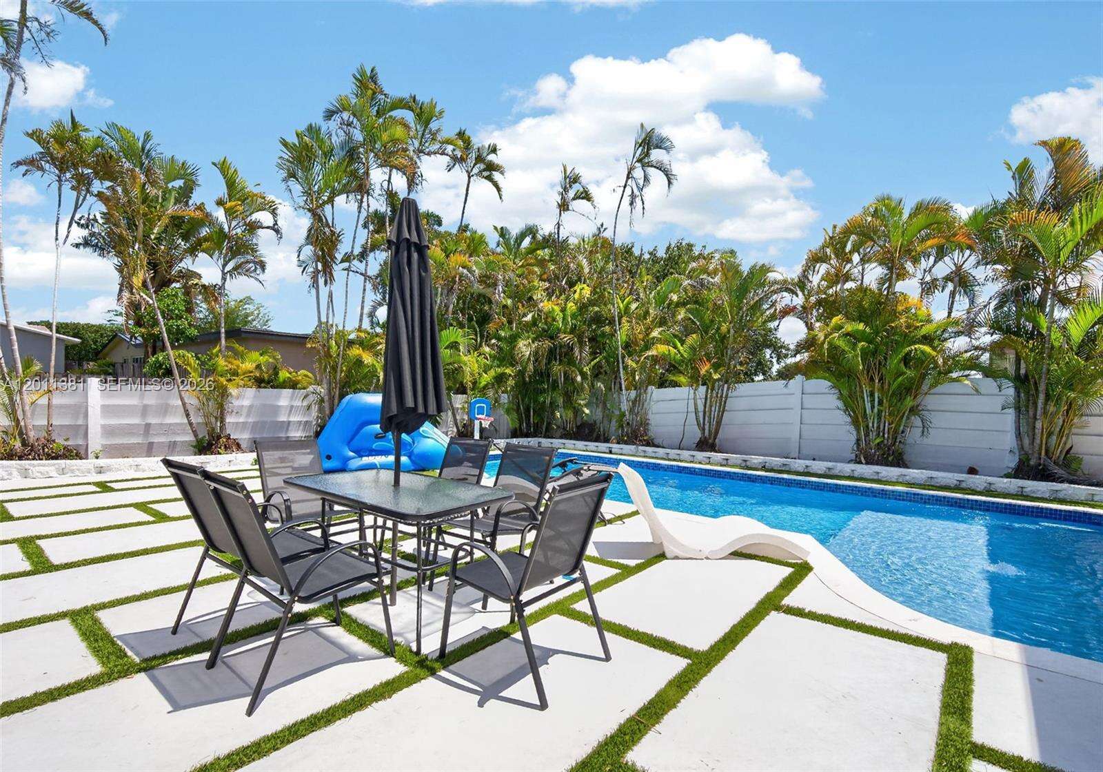 2131 53rd Ave, Hollywood, FL 33021 - For Sale photo 51