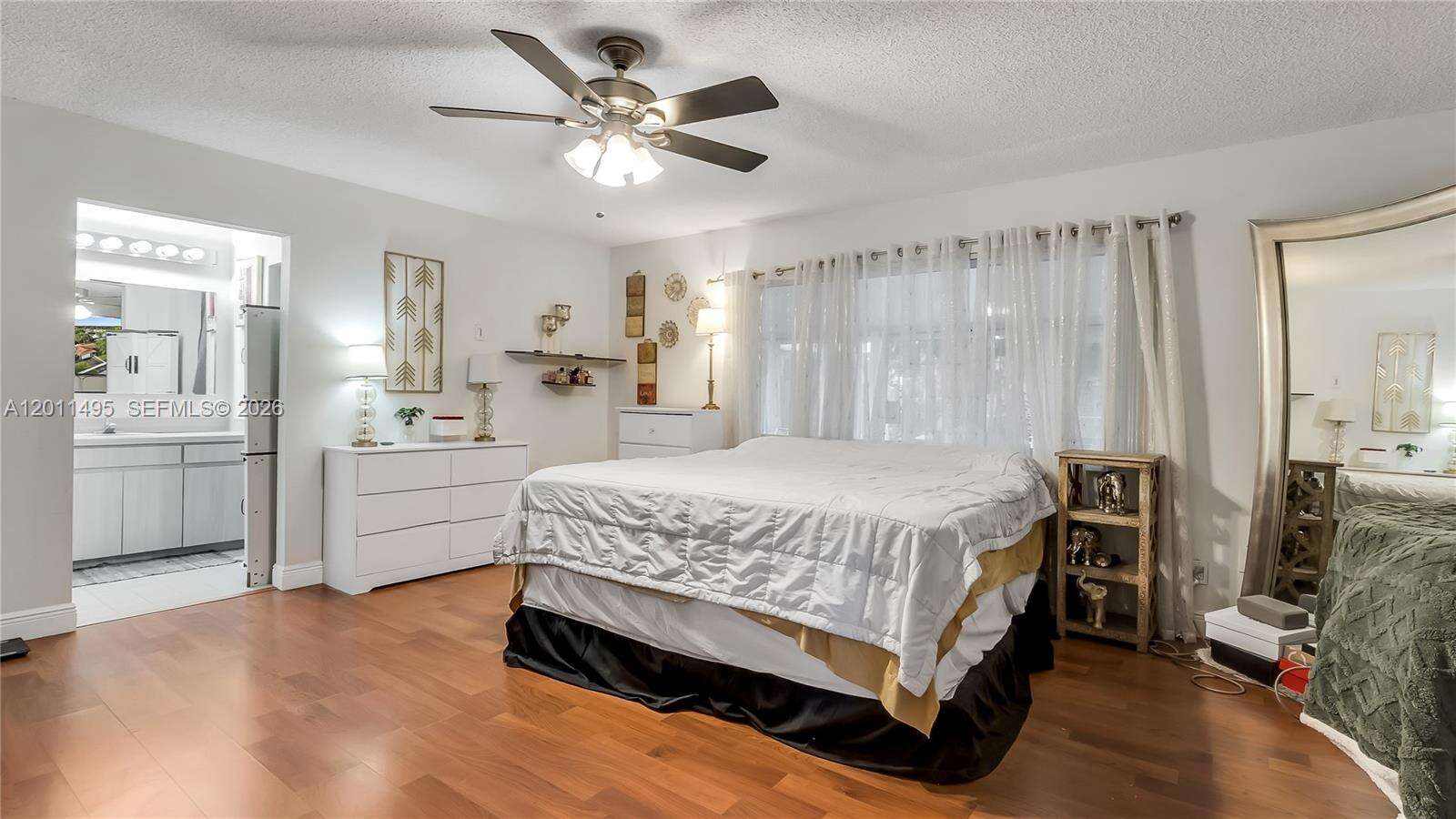 9511 8th St, Pembroke Pines, FL 33024 - For Sale photo 12
