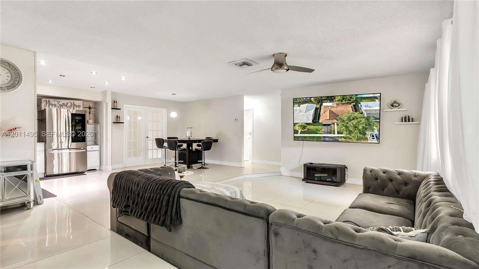 9511 8th St, Pembroke Pines, FL 33024 - For Sale photo 3