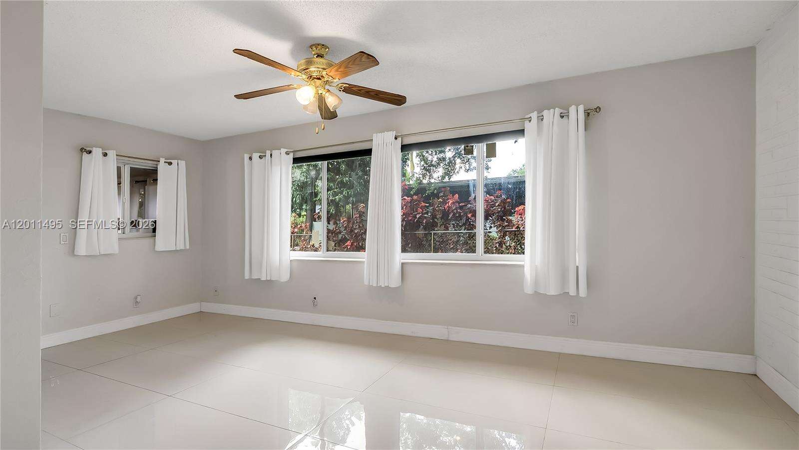 9511 8th St, Pembroke Pines, FL 33024 - For Sale photo 6
