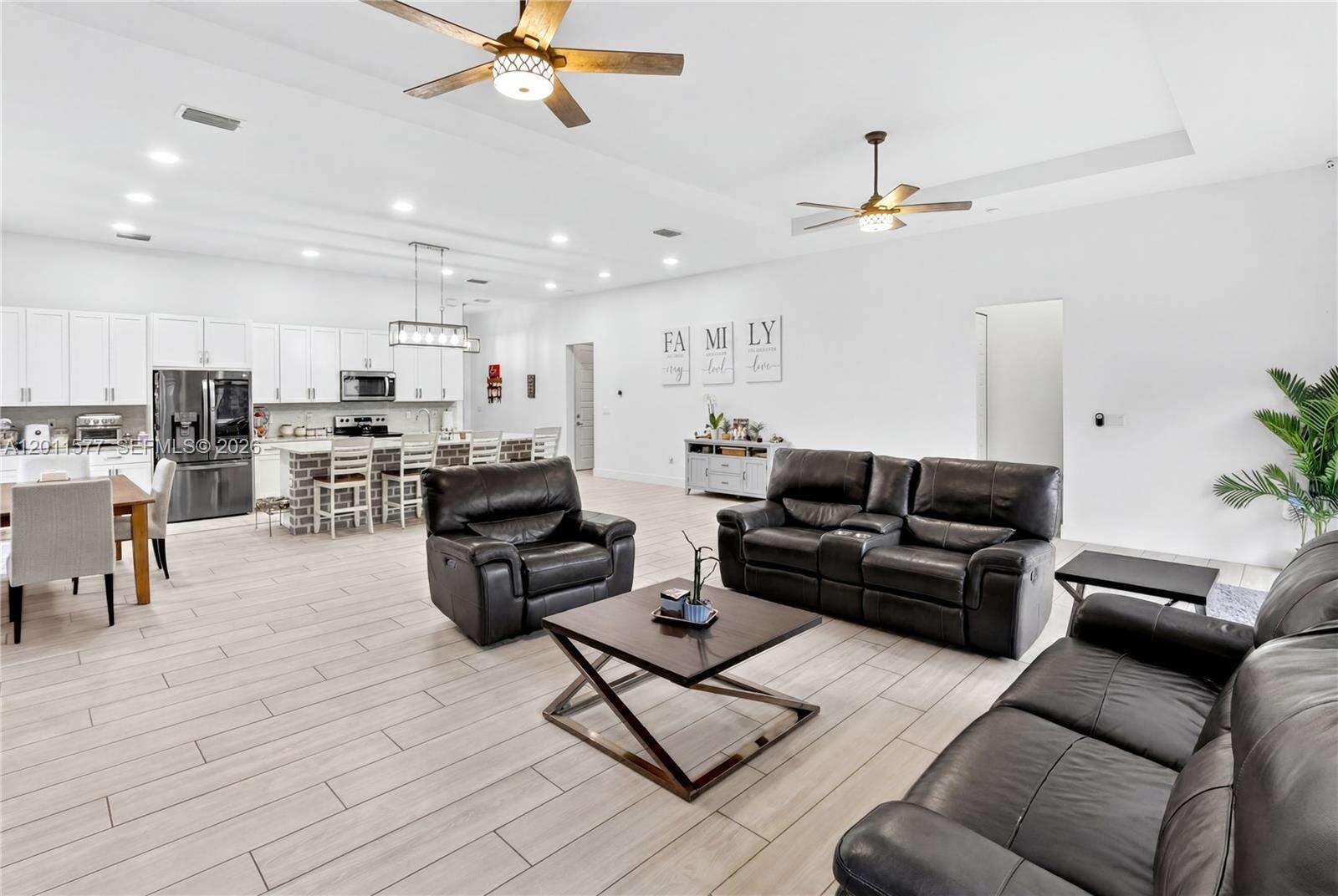 15012 177th Ter, Miami, FL 33187 - For Sale photo 3