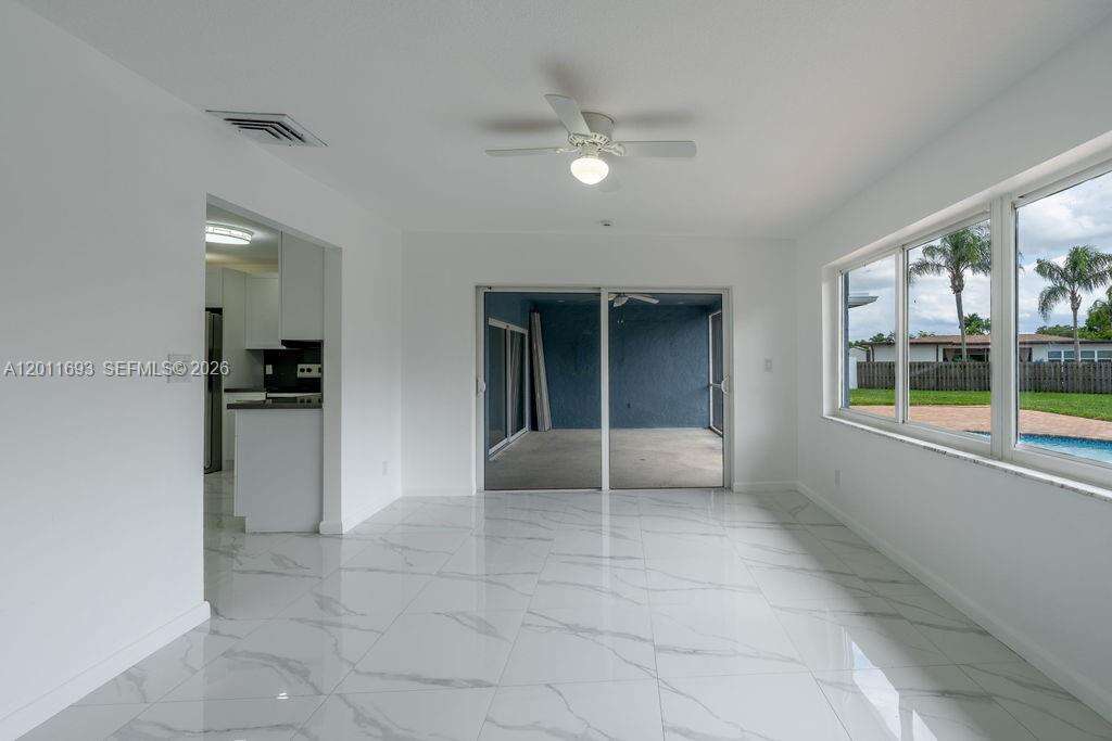 510 97th Ter, Pembroke Pines, FL 33024 - For Sale photo 13