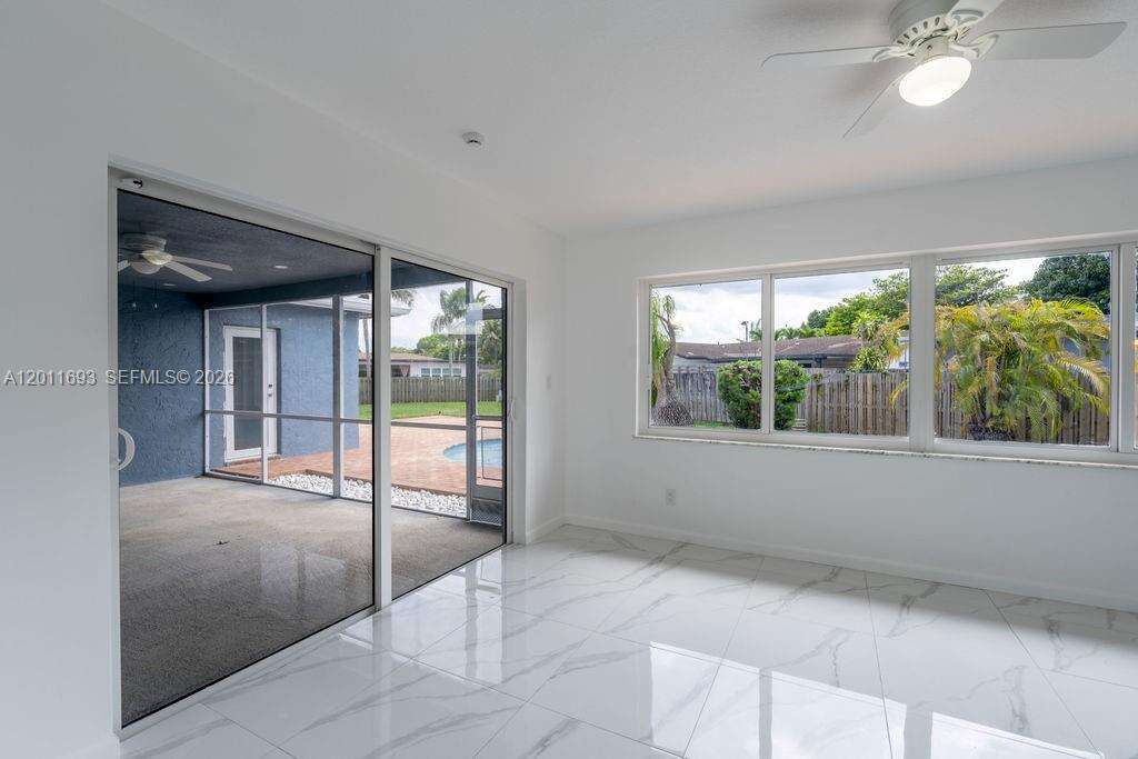 510 97th Ter, Pembroke Pines, FL 33024 - For Sale photo 28