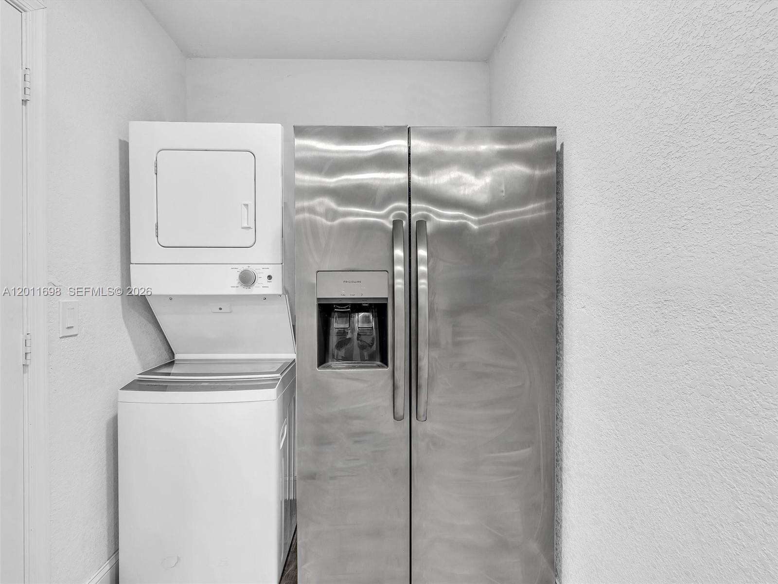 100 8th Ave, Hallandale Beach, FL 33009 | Picture 27