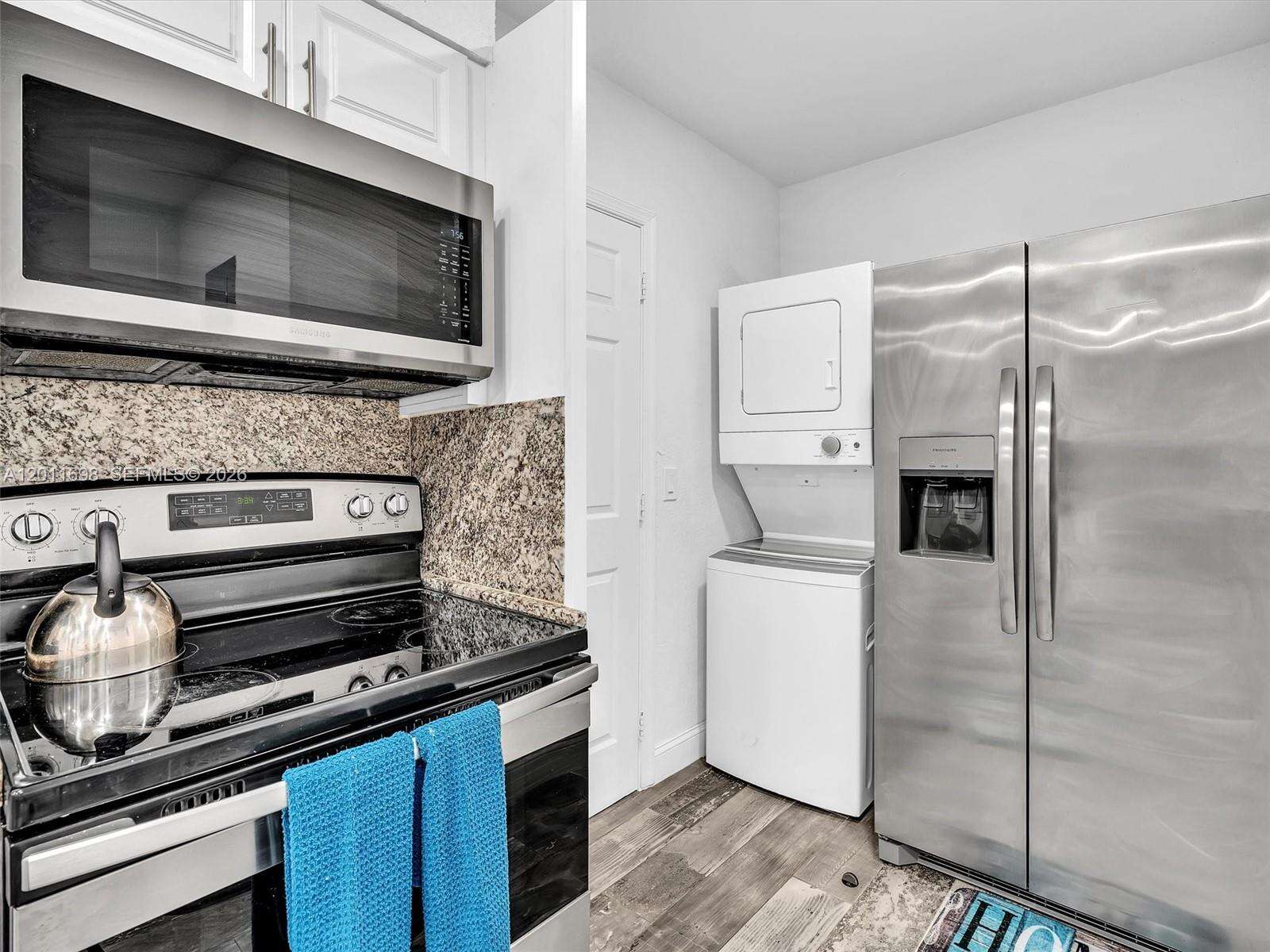 100 8th Ave, Hallandale Beach, FL 33009 | Picture 29