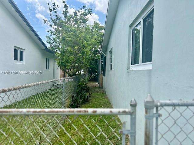 1328 Arthur St, Hollywood, FL 33019 | Picture 3