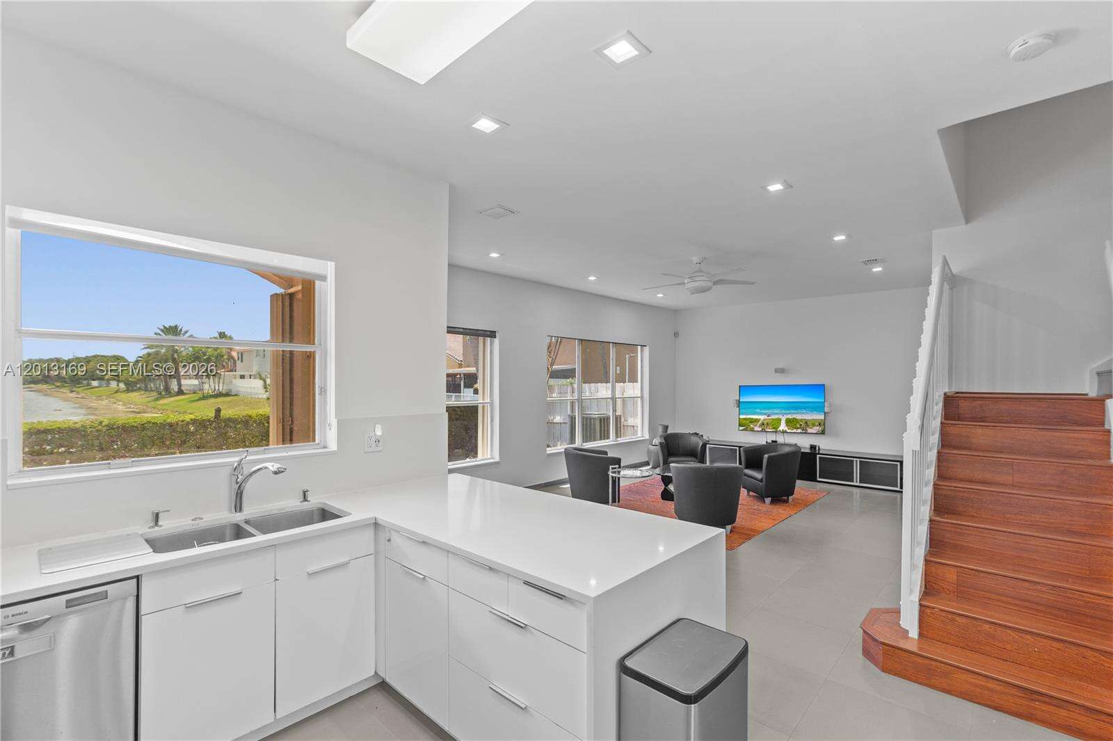 3760 51st St, Hollywood, FL 33312 - For Sale photo 16