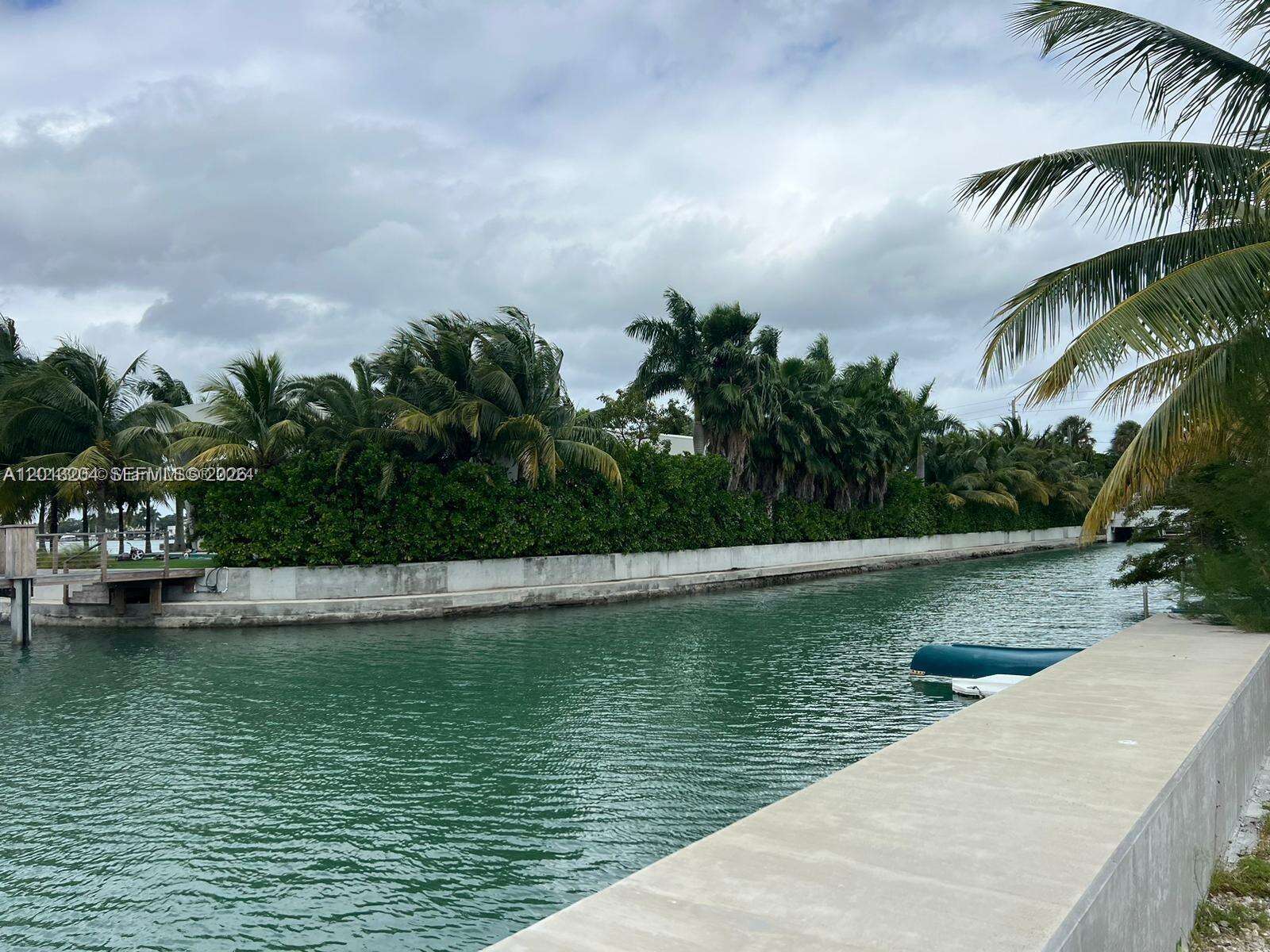 7590 Bayside Ln, Miami Beach, FL 33141 | Picture 10