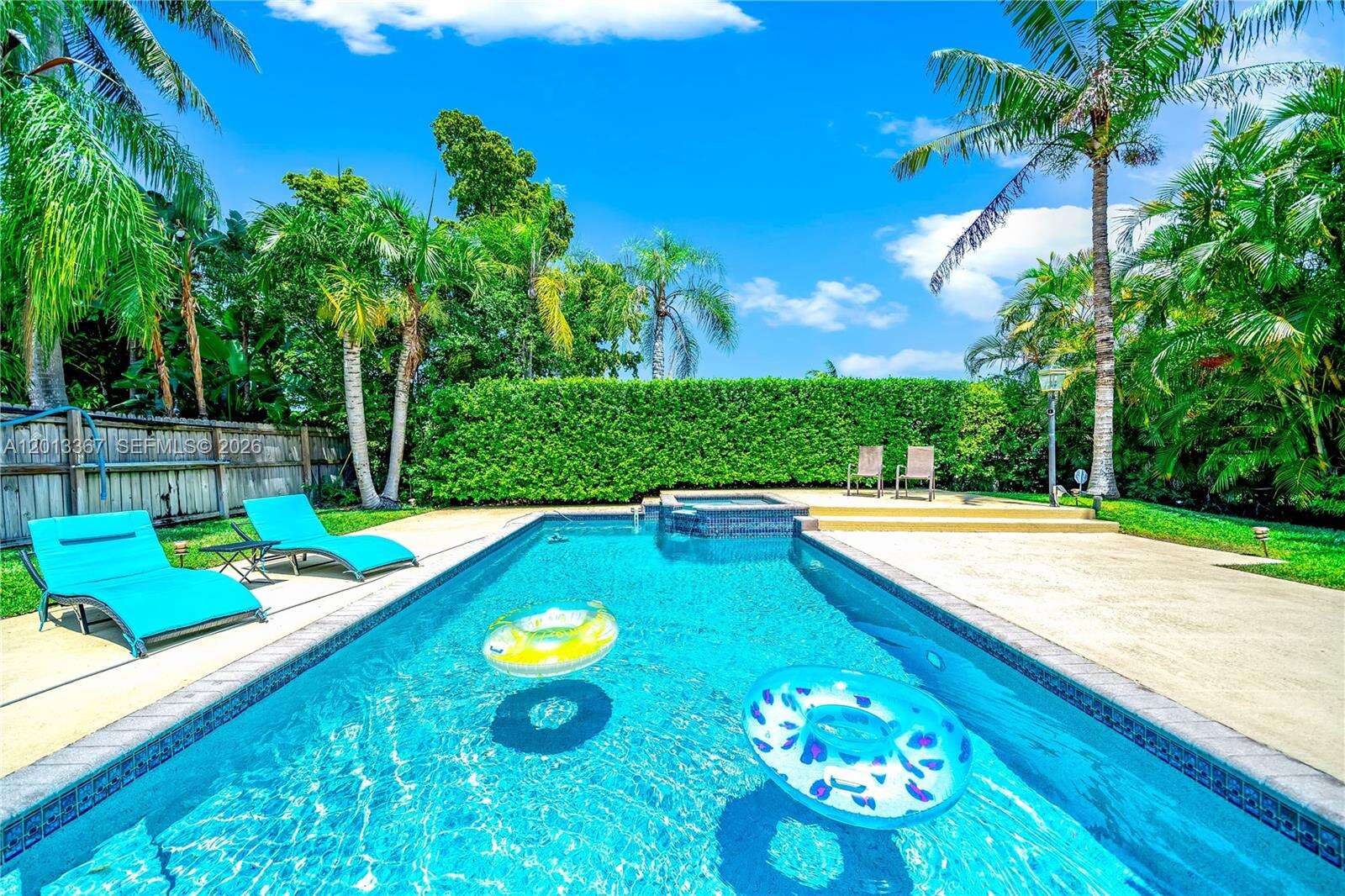 1241 13th Ave, Hollywood, FL 33019 | Picture 1