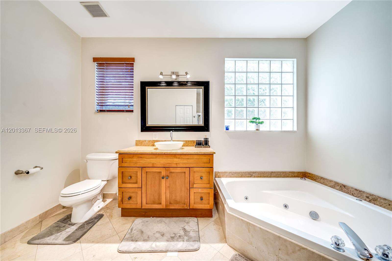 1241 13th Ave, Hollywood, FL 33019 | Picture 29