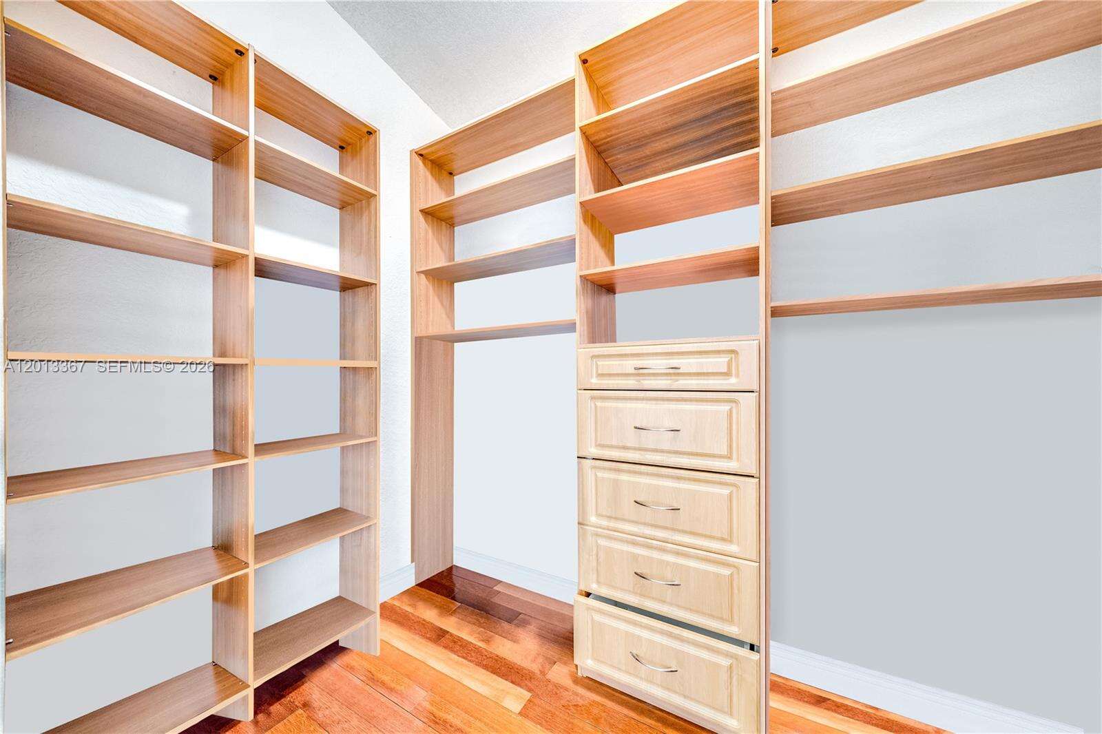 1241 13th Ave, Hollywood, FL 33019 | Picture 33