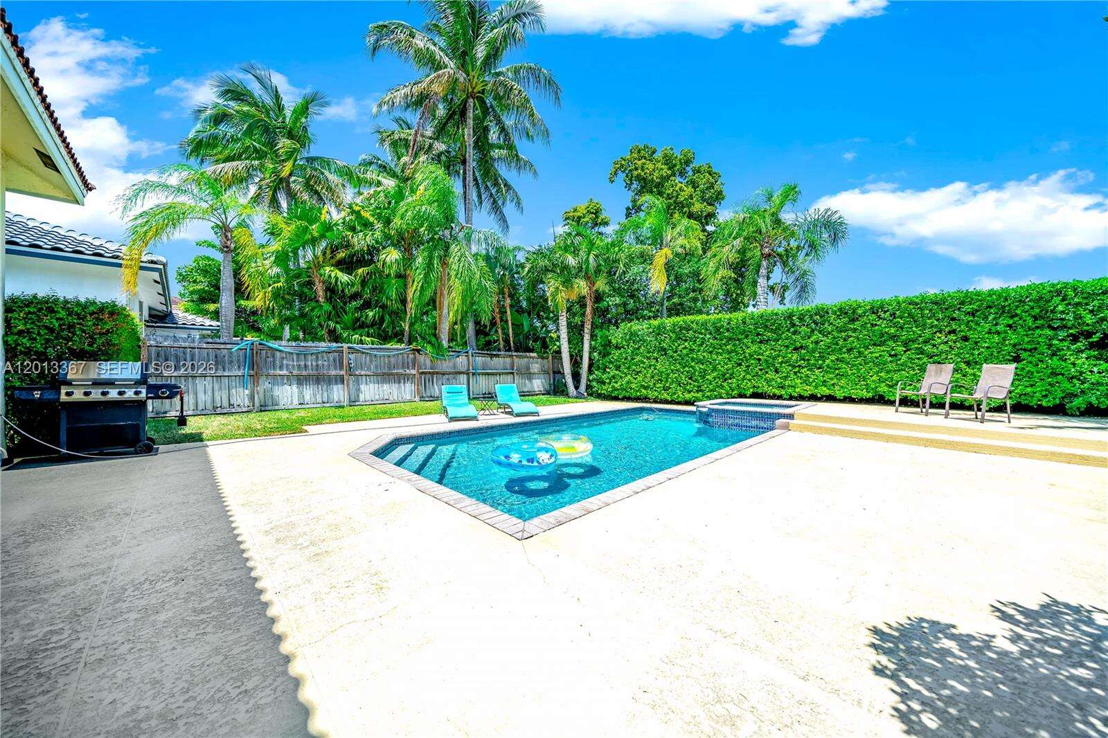 1241 13th Ave, Hollywood, FL 33019 | Picture 37
