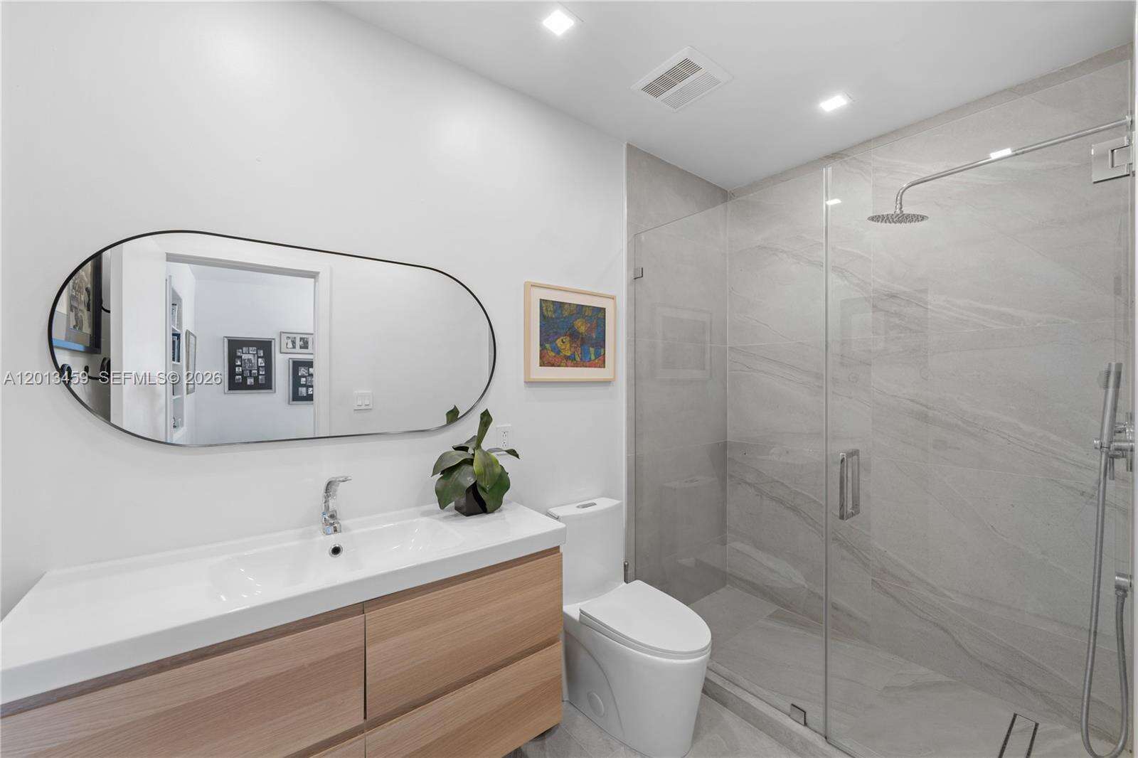 1281 Venetian Way, Miami, FL 33139 | Picture 37