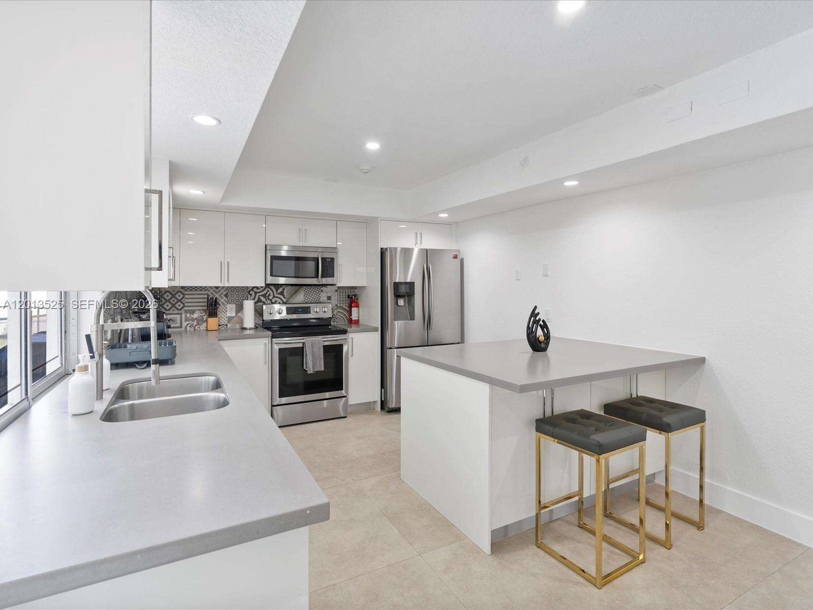 3721 55th Ave, Hollywood, FL 33021 - For Sale photo 22