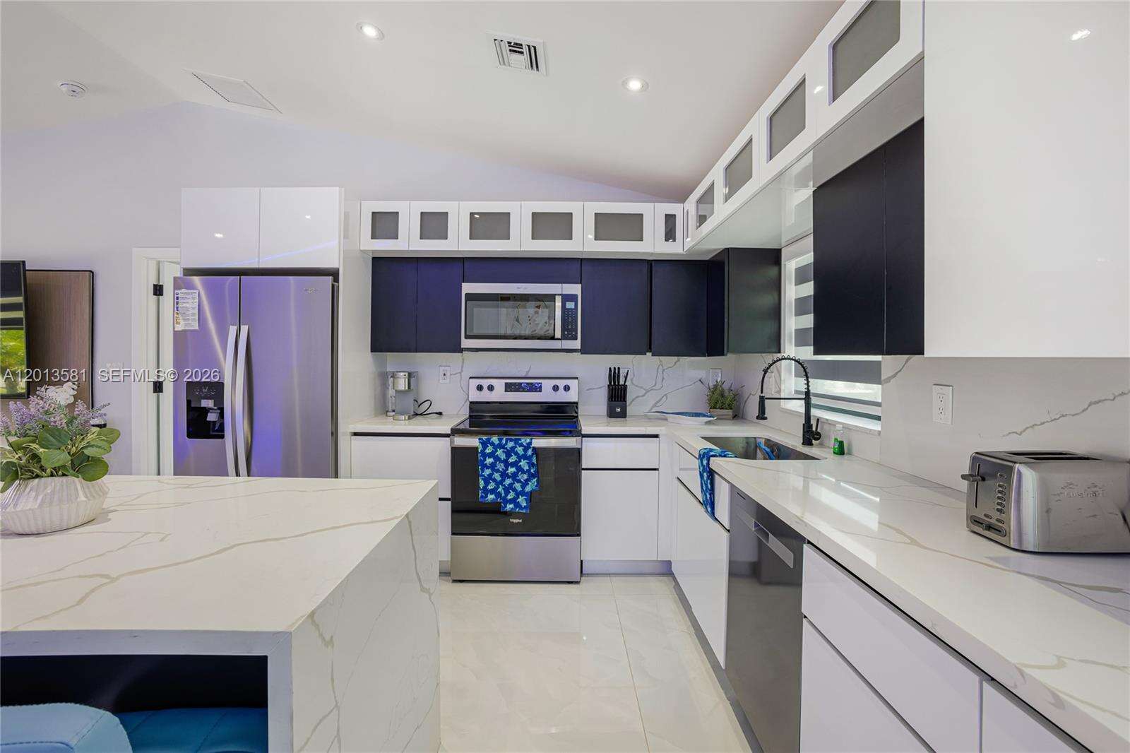 2406 Gulfstream Ln, Fort Lauderdale, FL 33312 - For Sale photo 14