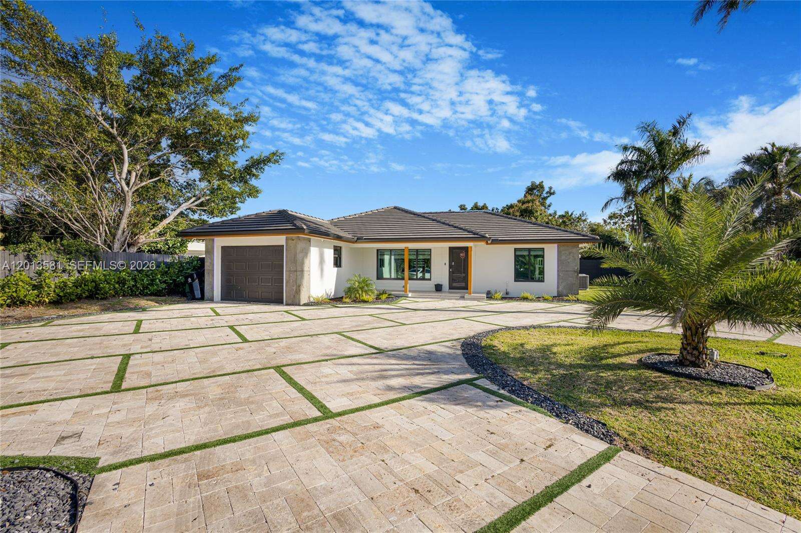 2406 Gulfstream Ln, Fort Lauderdale, FL 33312 - For Sale photo 3