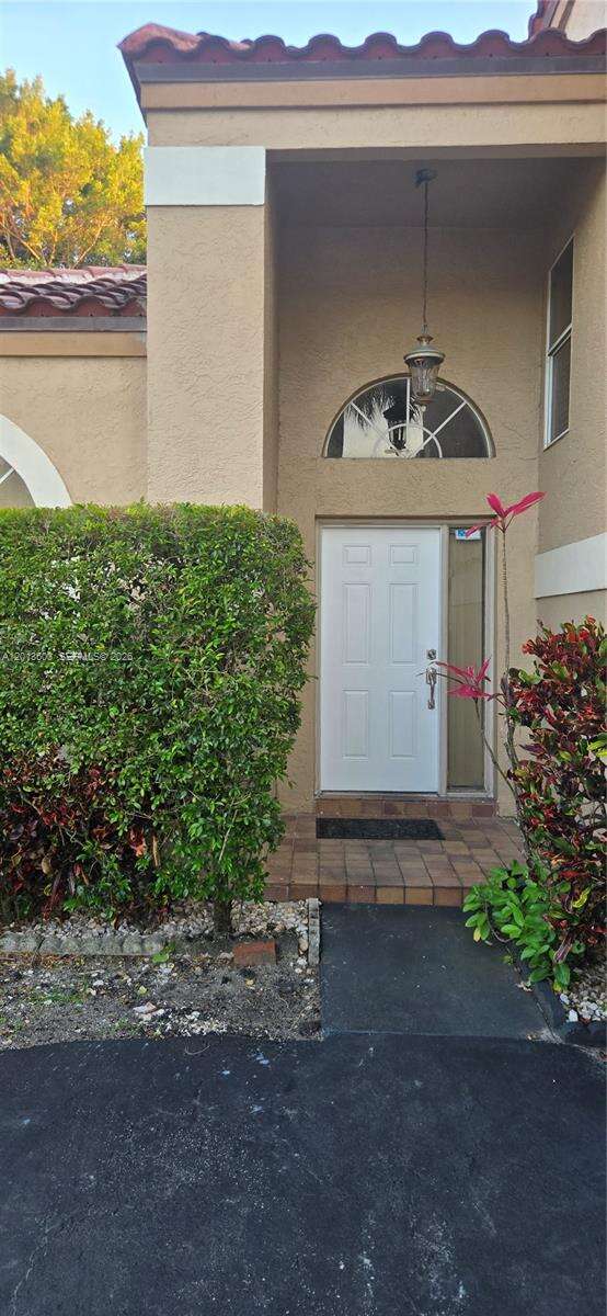 6470 77th Pl, Parkland, FL 33067 - For Sale photo 3