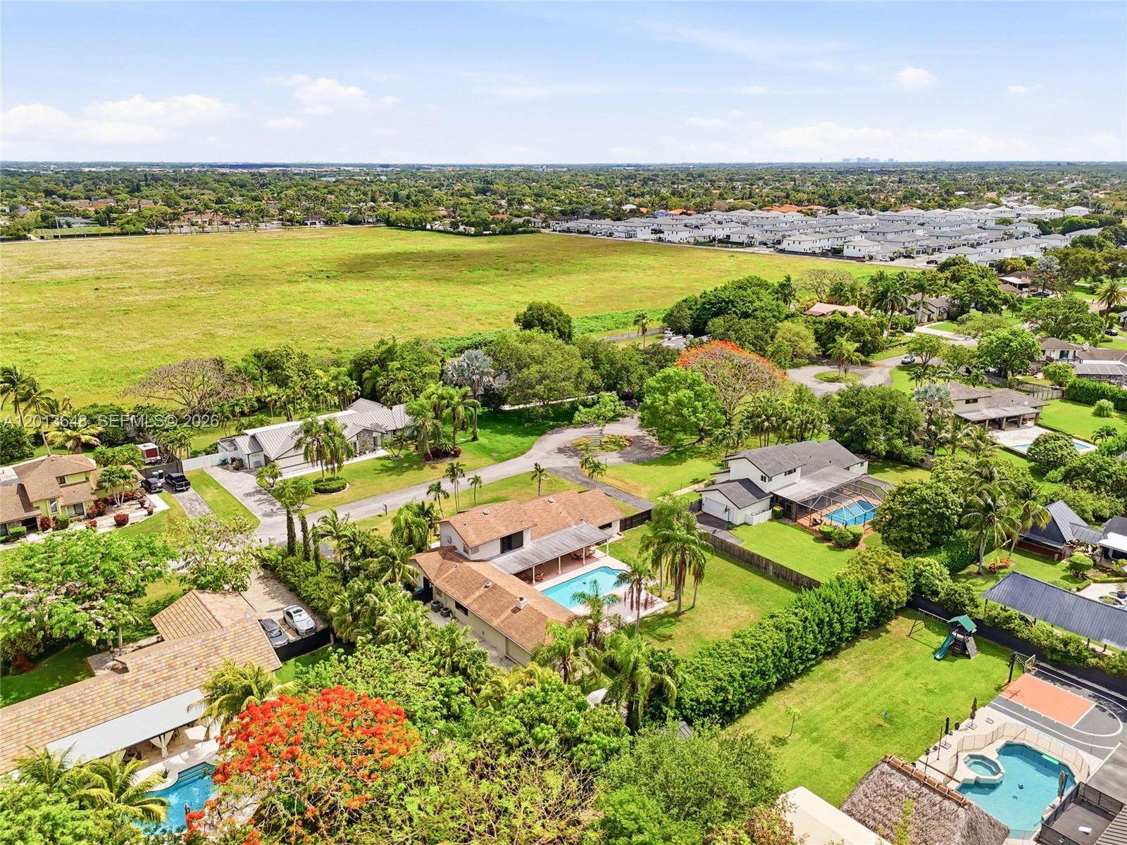15130 164th Ter, Miami, FL 33187 - For Sale photo 42