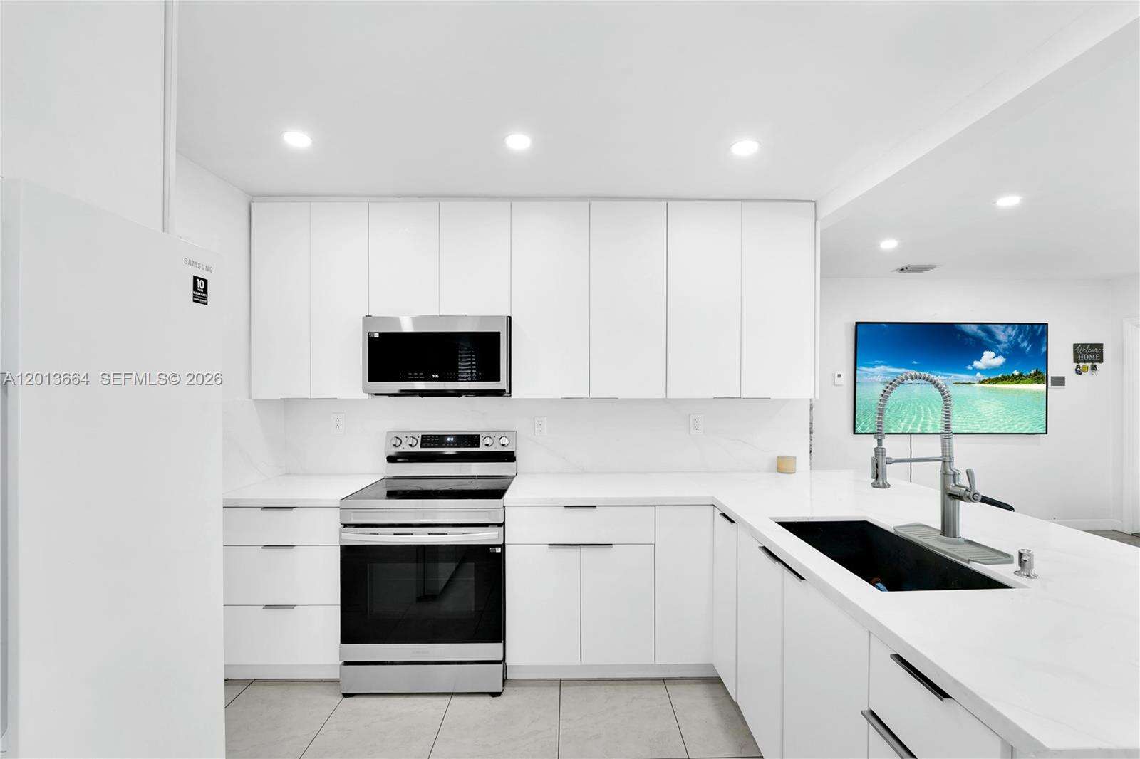 9425 36th Ave, Miami, FL 33147 - For Sale photo 15