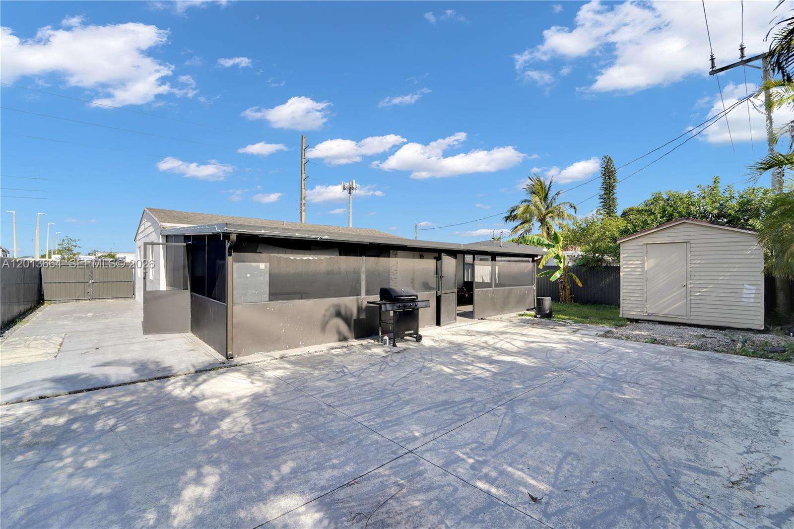 9425 36th Ave, Miami, FL 33147 - For Sale photo 22